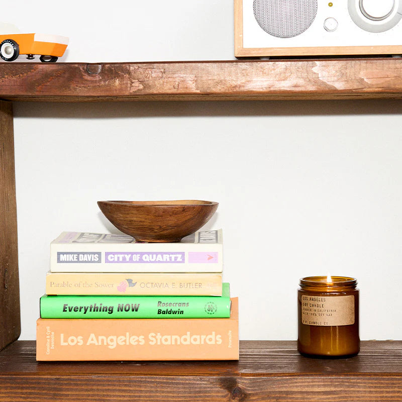 Los Angeles– Standard Candle