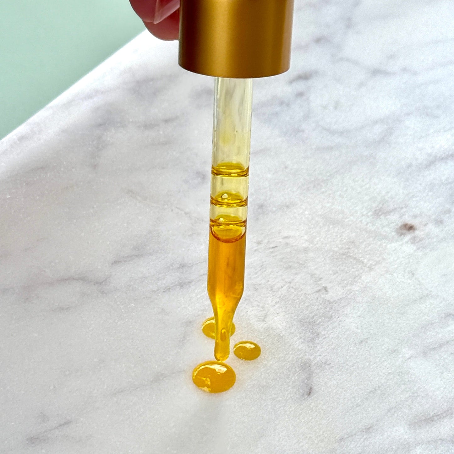 Radiance Instant Glow Facial Serum